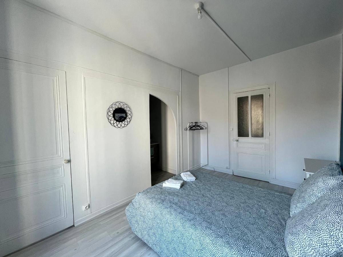 Appartement Le Boheme - Proche Centre Ville Et Gare St Etienne Saint-Etienne  Buitenkant foto