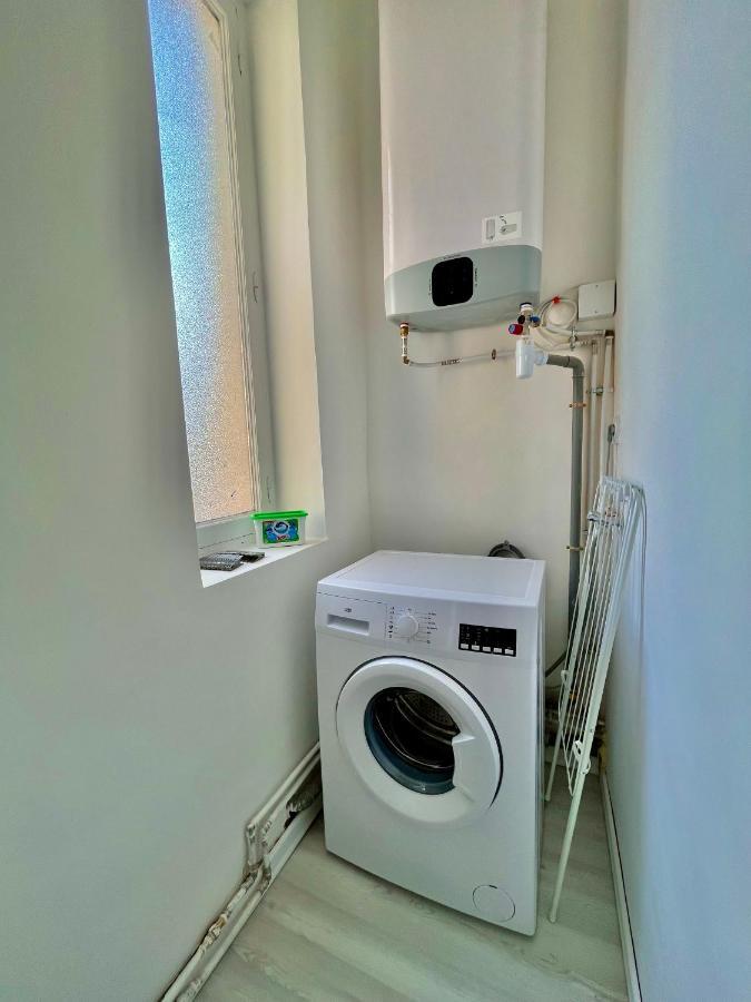 Appartement Le Boheme - Proche Centre Ville Et Gare St Etienne Saint-Etienne  Buitenkant foto